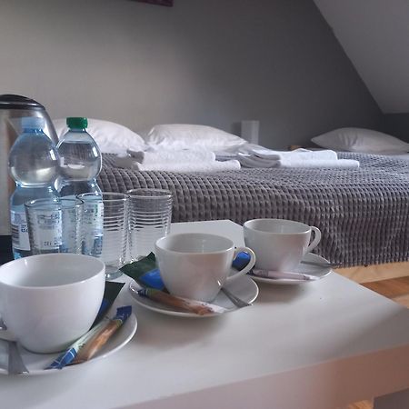 Dobry Klimat Hotel Униейов Екстериор снимка